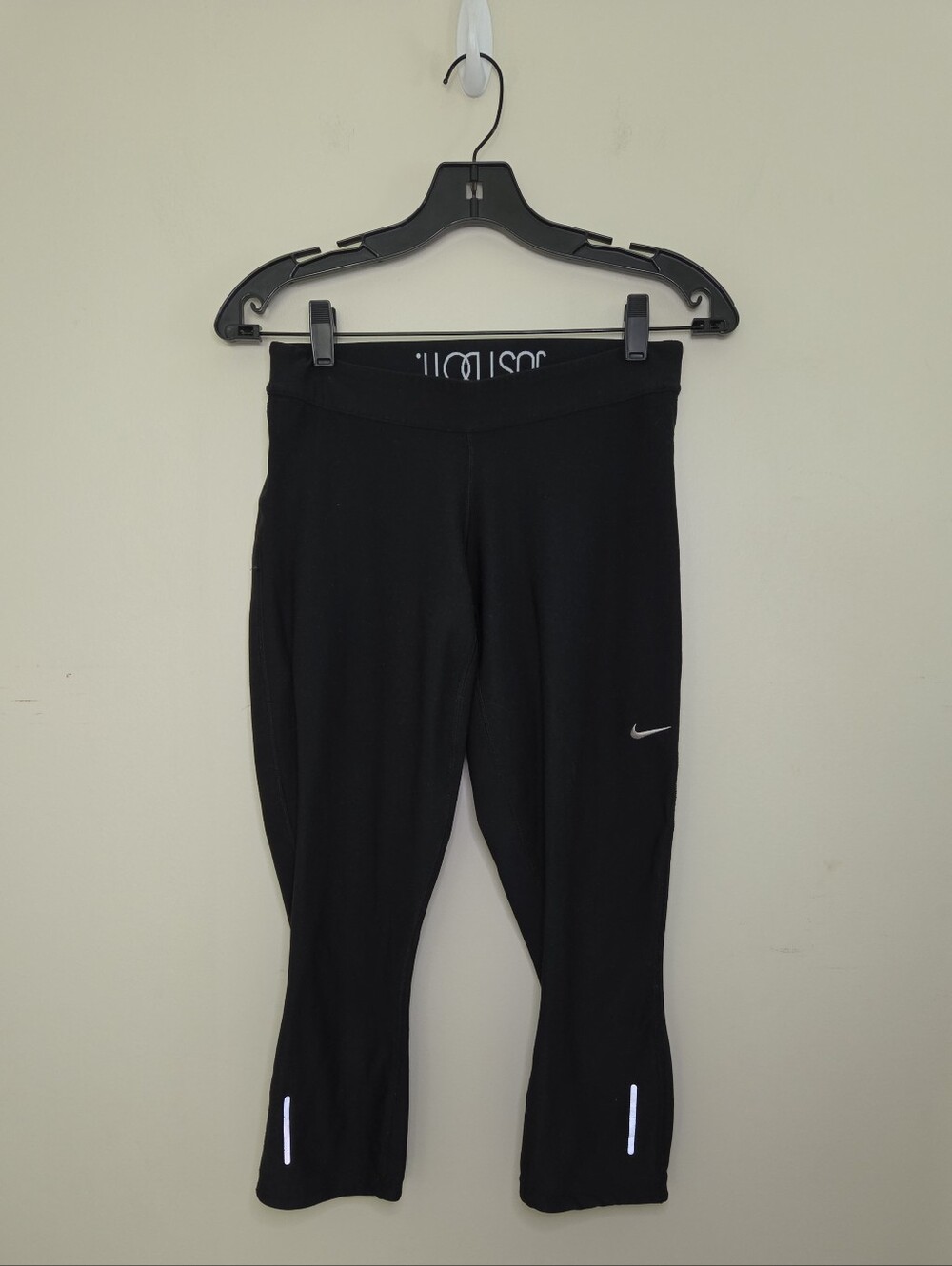 Women's Nike Dri Fit Black Cropped Leggings Sz Medium